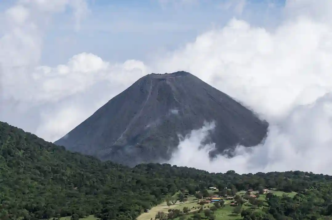 El Salvador